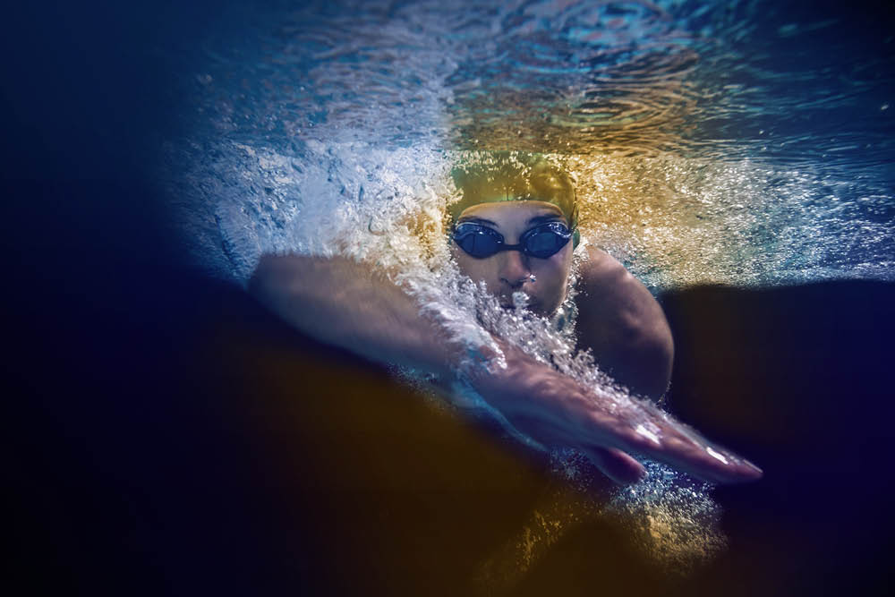 Fit durch den Herbst - Schwimmen | A Man's World | Healthy Life 40+